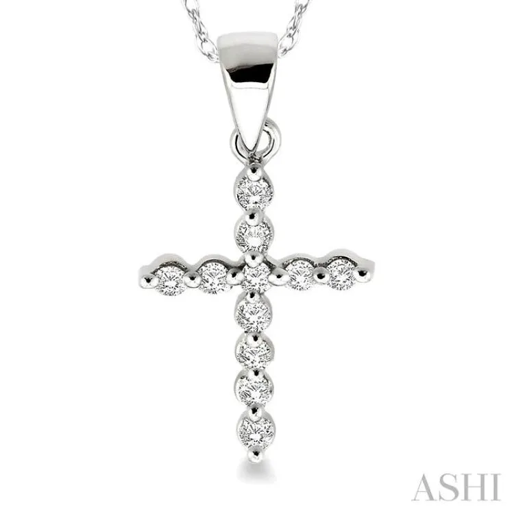 1/10 Ctw Round Cut Diamond Cross Pendant in 14K White Gold with Chain