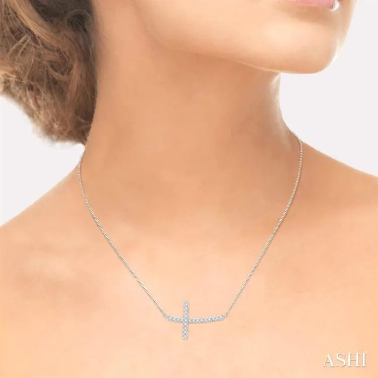 1/2 Ctw Round Cut Sideway Cross Pendant in 14K White Gold with Chain