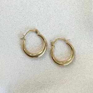 9ct Yellow Gold Graduated Hoop Earrings