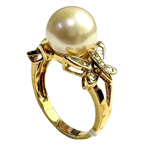 9K Yellow Gold Pearl Diamond Lady Ring