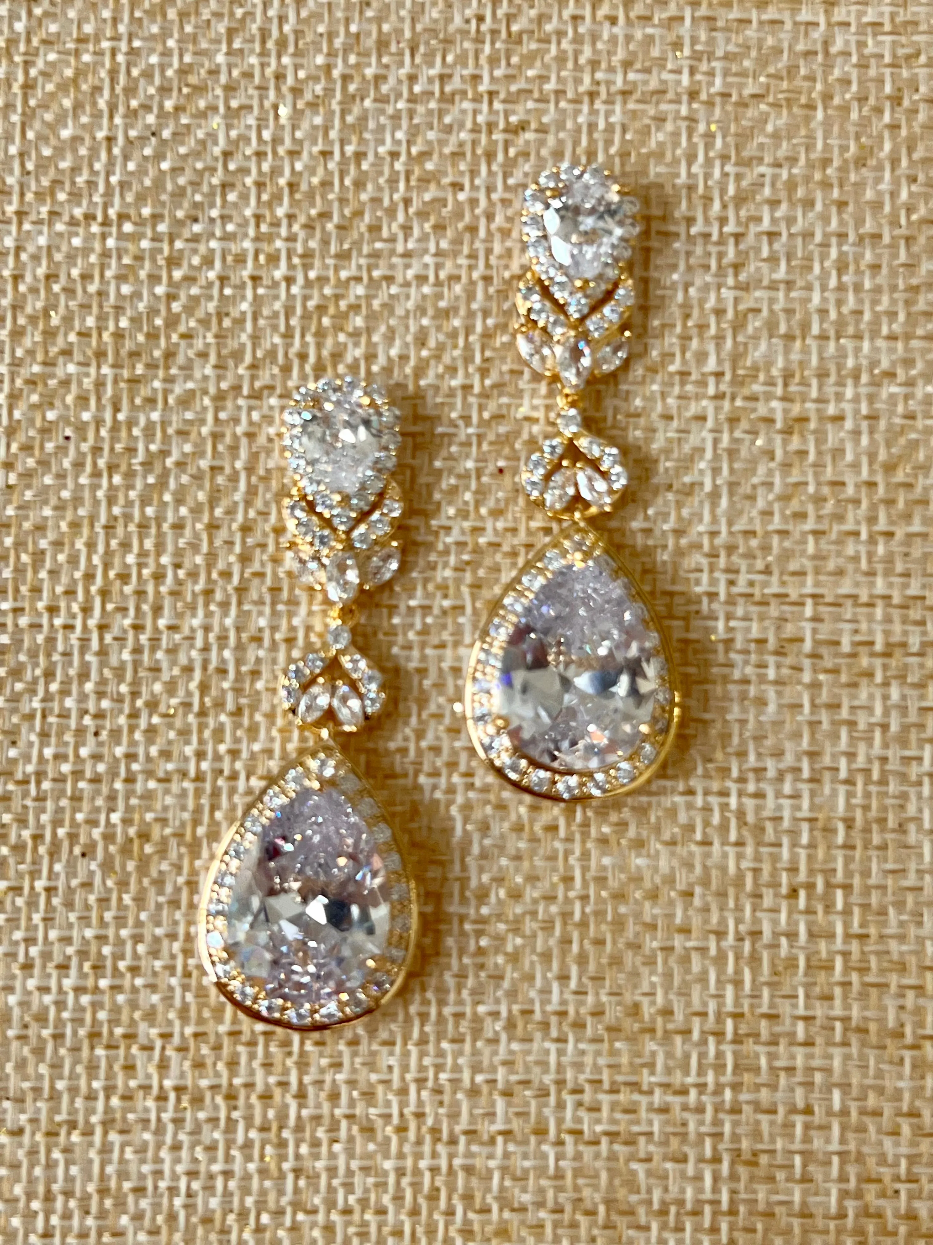 Bridal Earrings, Swarovski and Zirconia Quinceanera Tear Drop Earring