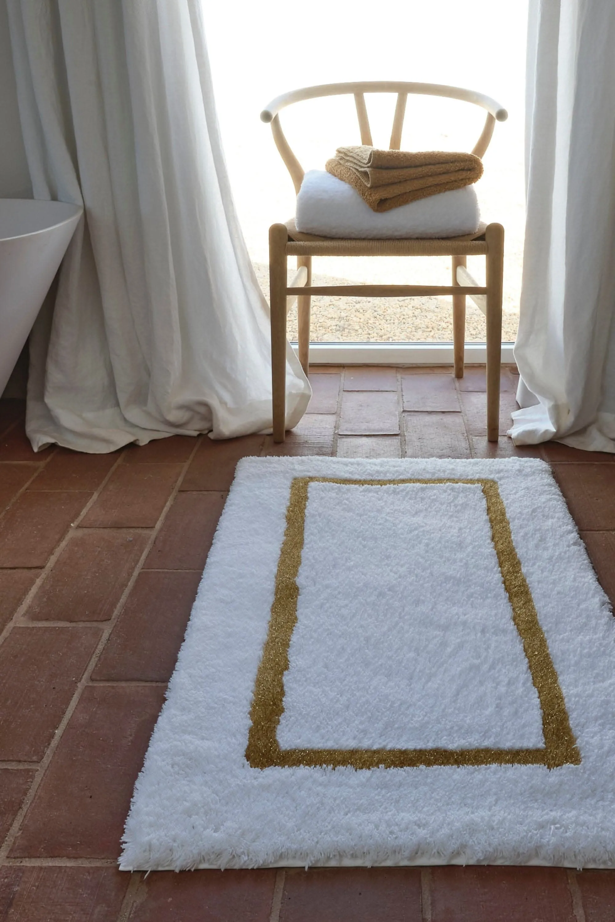 Karat Bath Rug