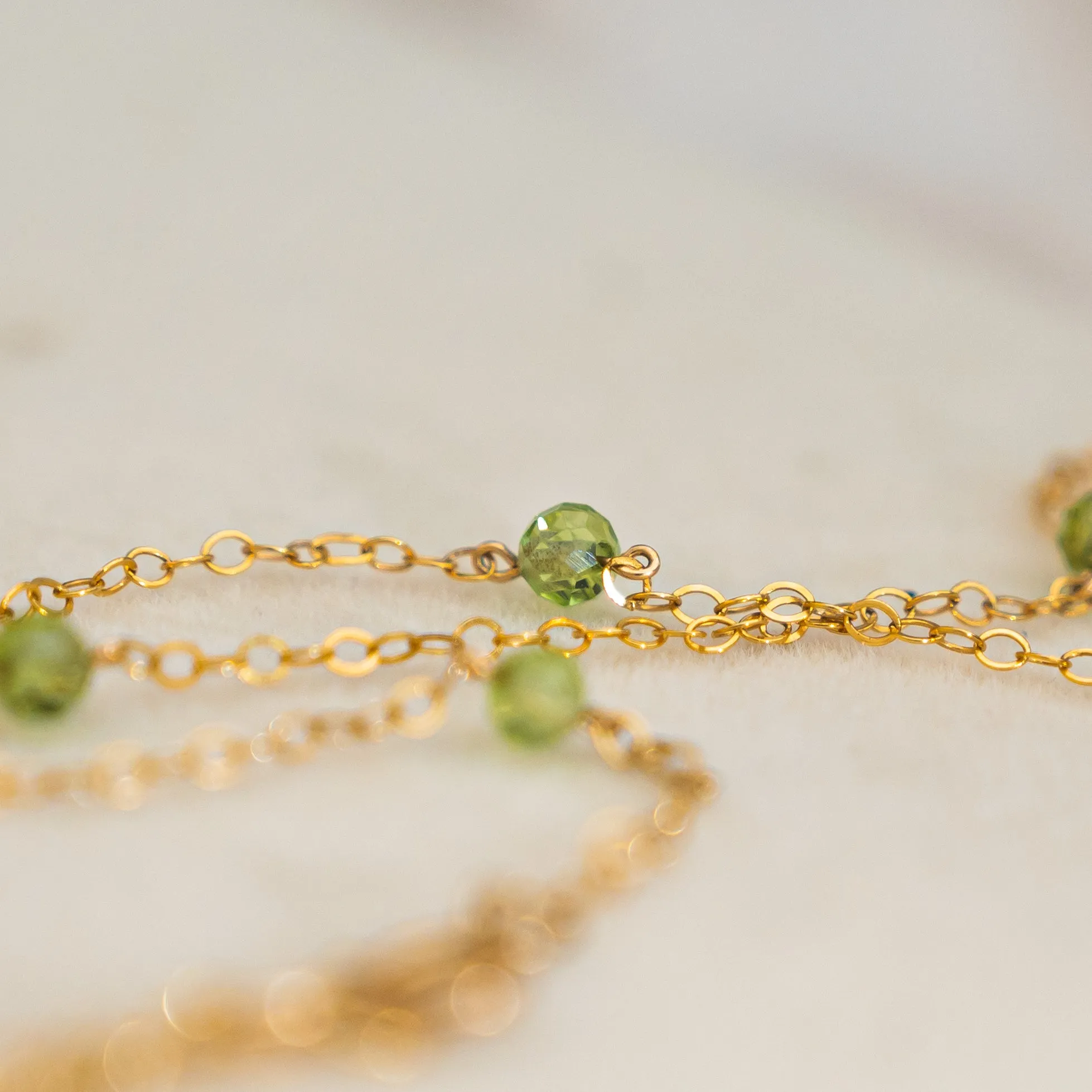 OLIVIA Peridot Chocker