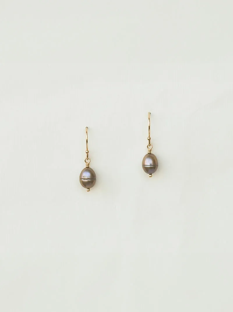 Orpheus Earrings | 14k Gold | Black Pearl