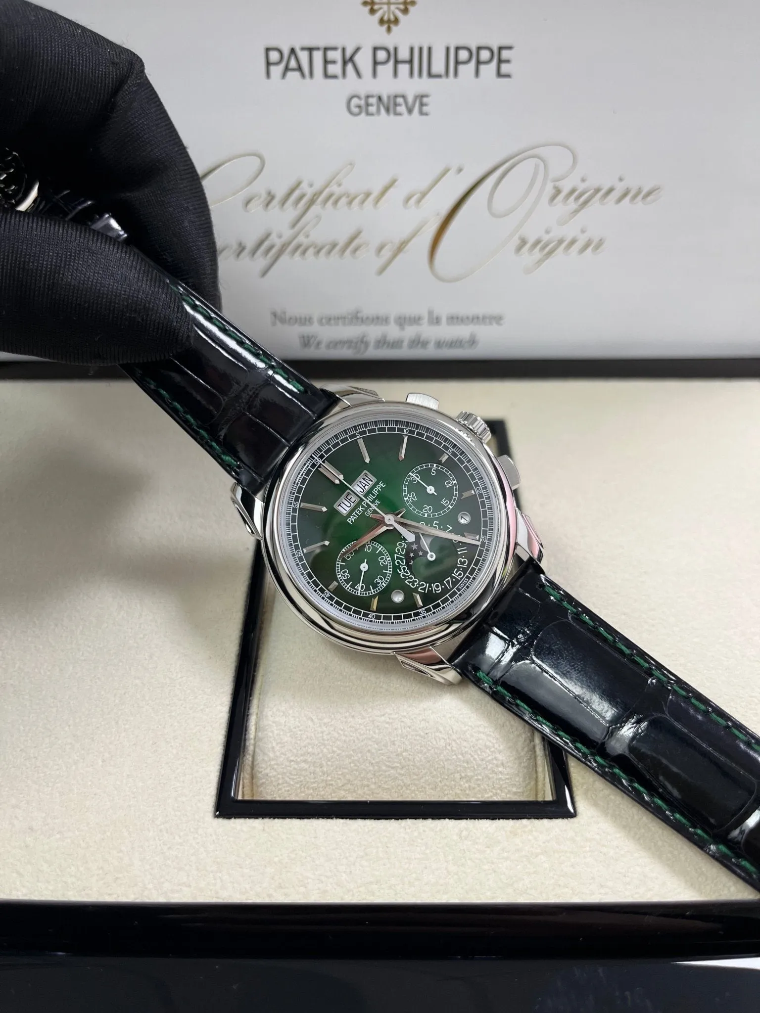 Patek Philippe Perpetual Calendar Chronograph Grand Complications Platinum Green Dial 5270P-0014