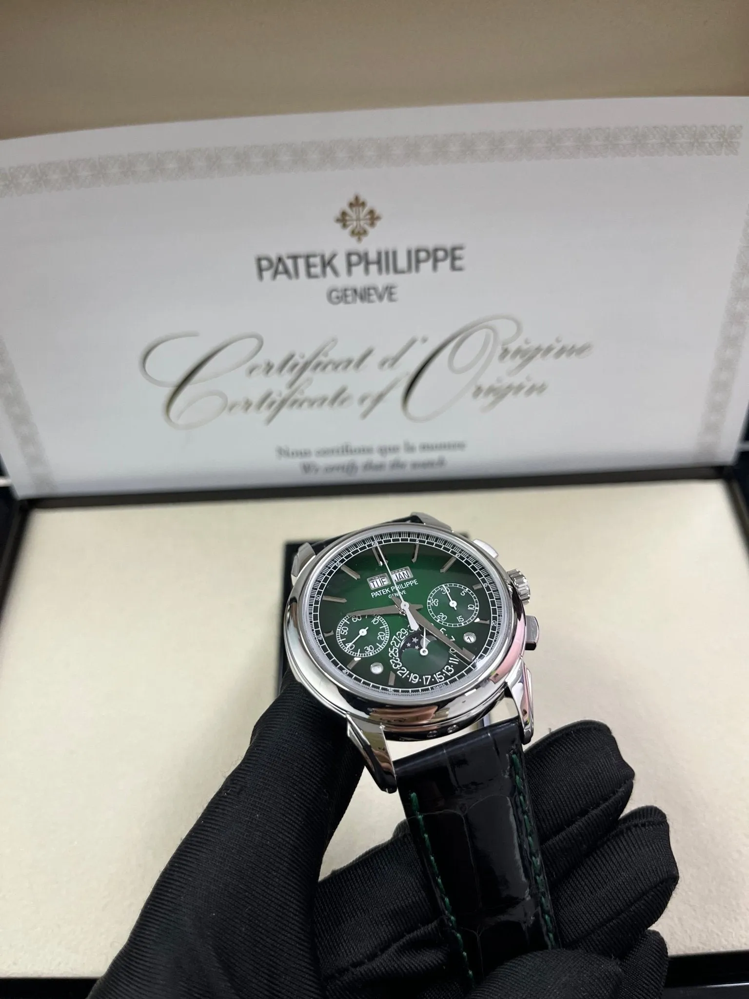 Patek Philippe Perpetual Calendar Chronograph Grand Complications Platinum Green Dial 5270P-0014