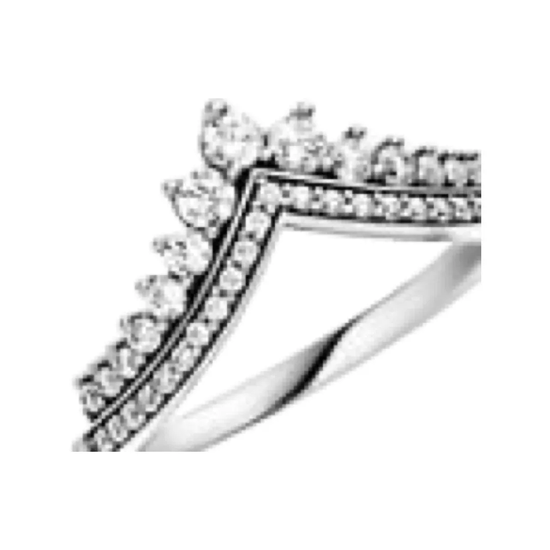 SPARKLING STACKABLE CROWN RING