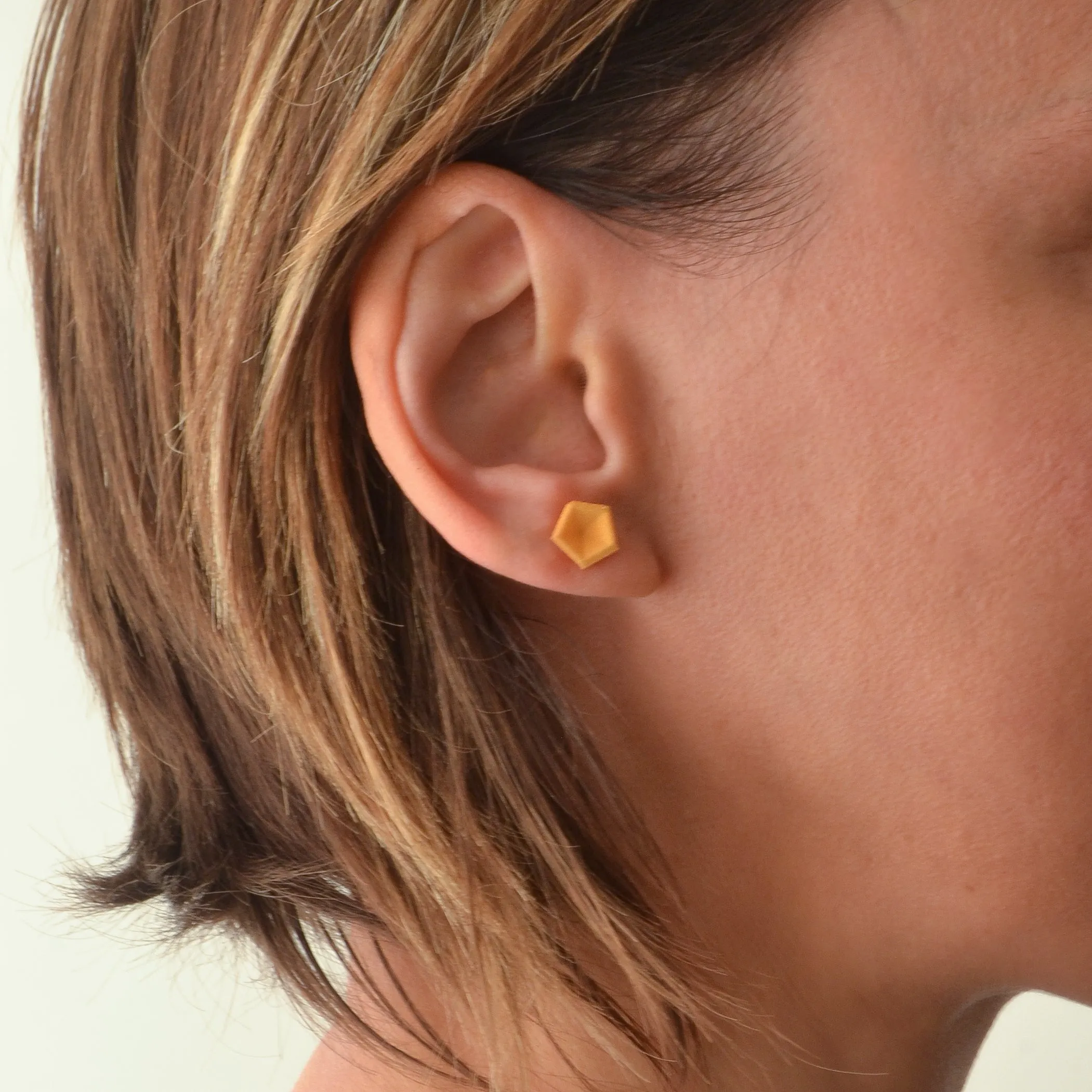 Vertigo Stud Earrings