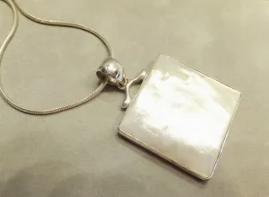 White Mother Of Pearl Pendant Necklace